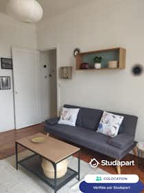 Privé kamer te huur voor € 360 per maand in Troyes, Rue Voltaire