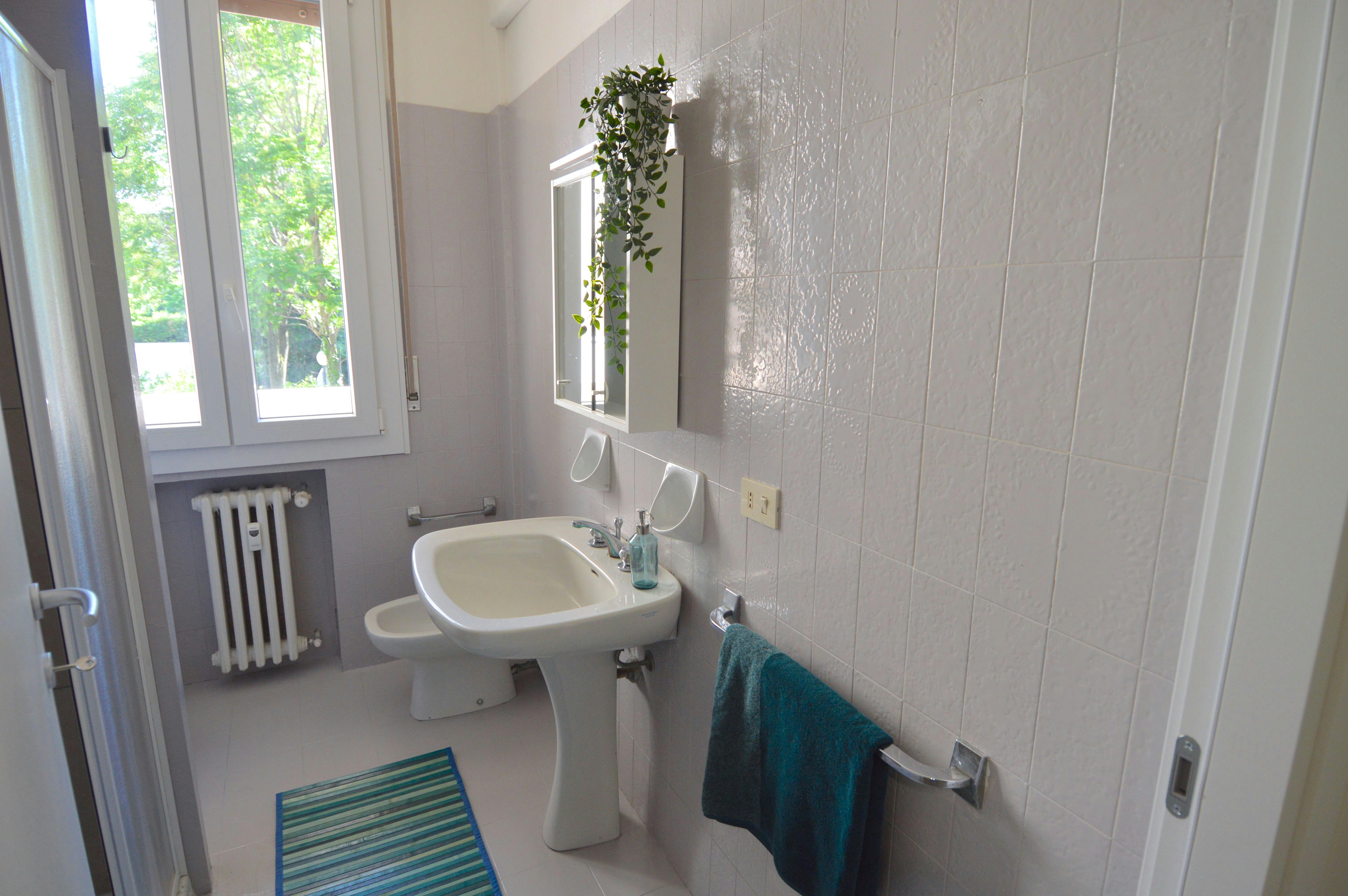 Single room Modena, 1 bed, 11m² — photo 15