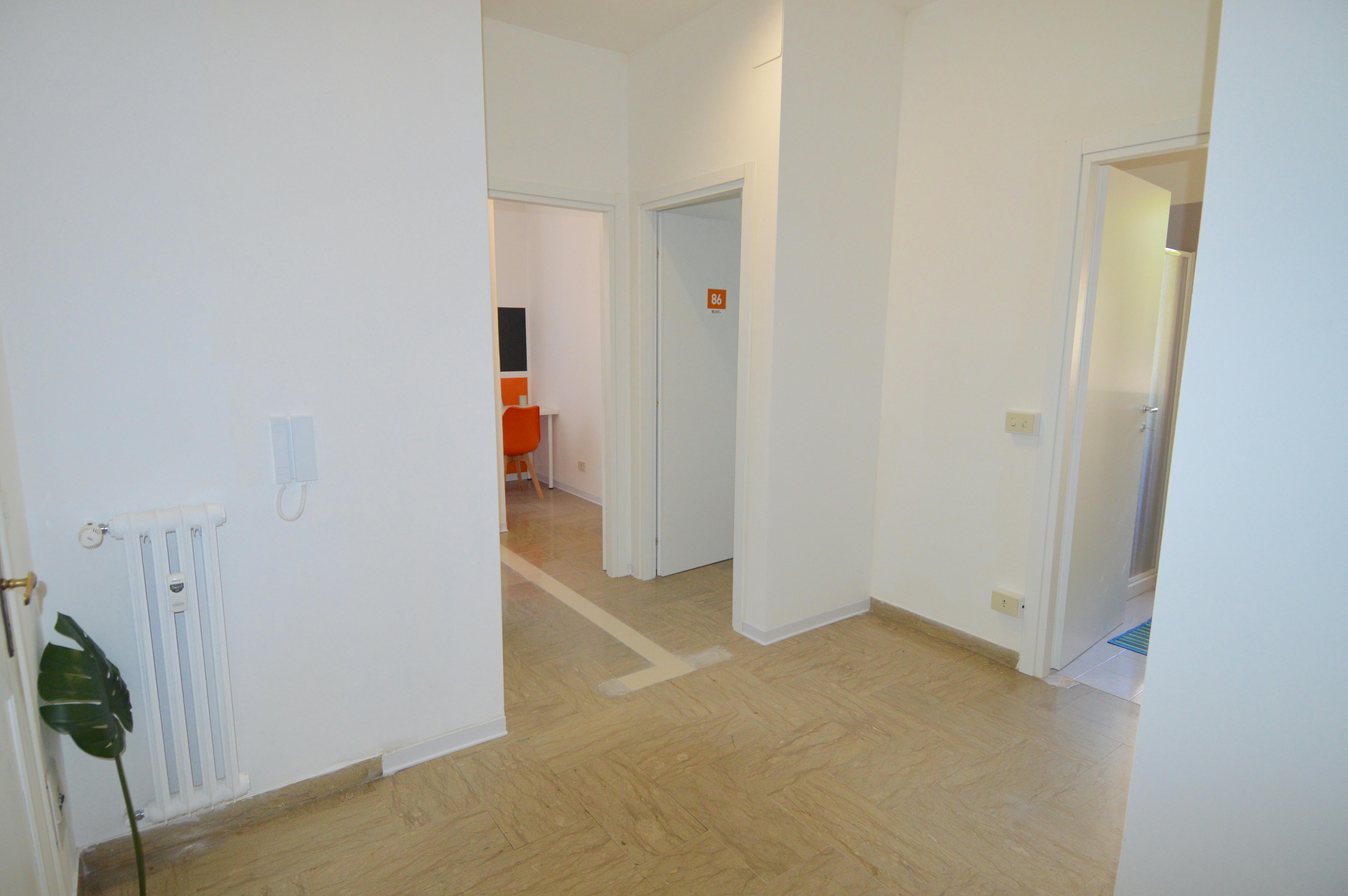Single room Modena, 1 bed, 11m² — photo 30