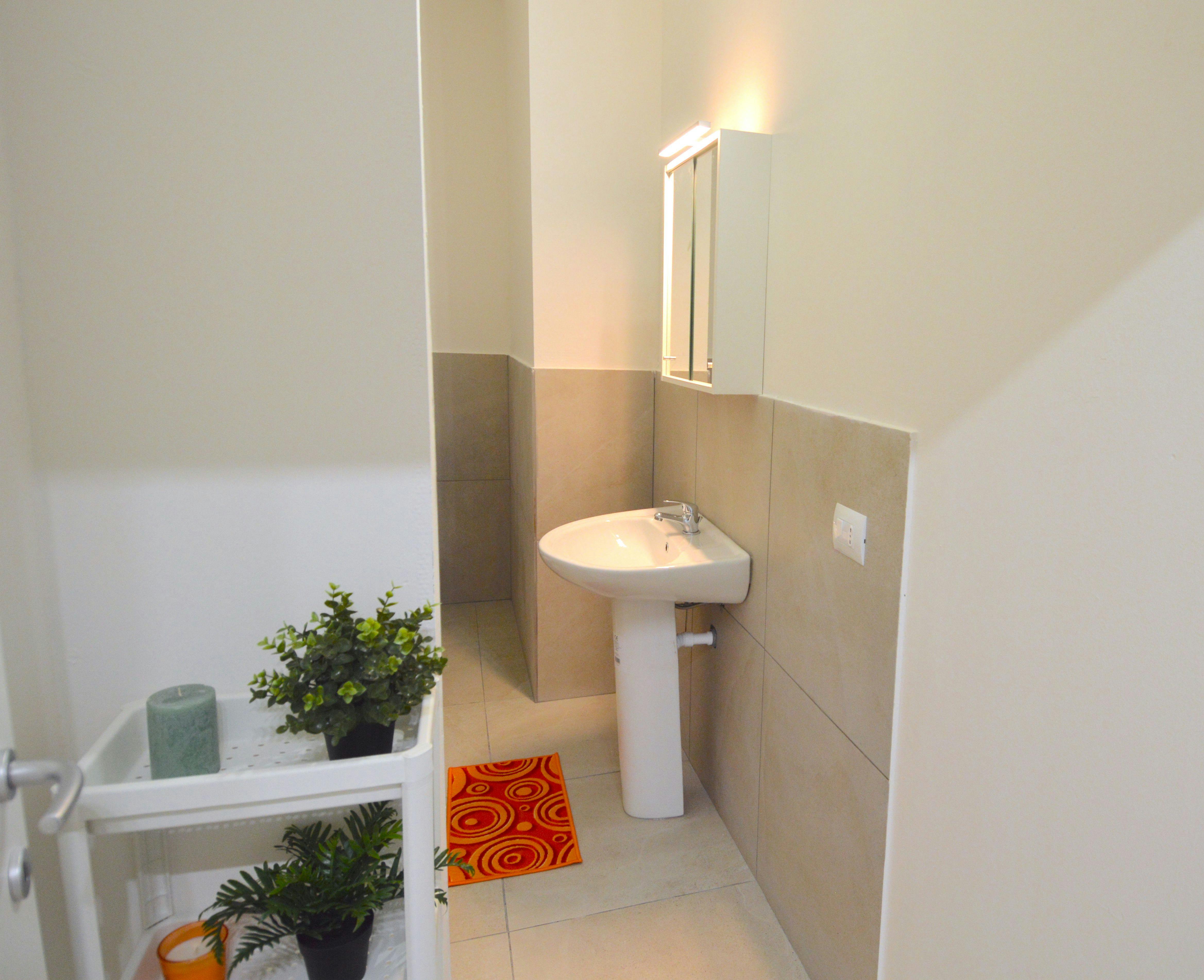 Single room Modena, 1 bed, 17m² — photo 18