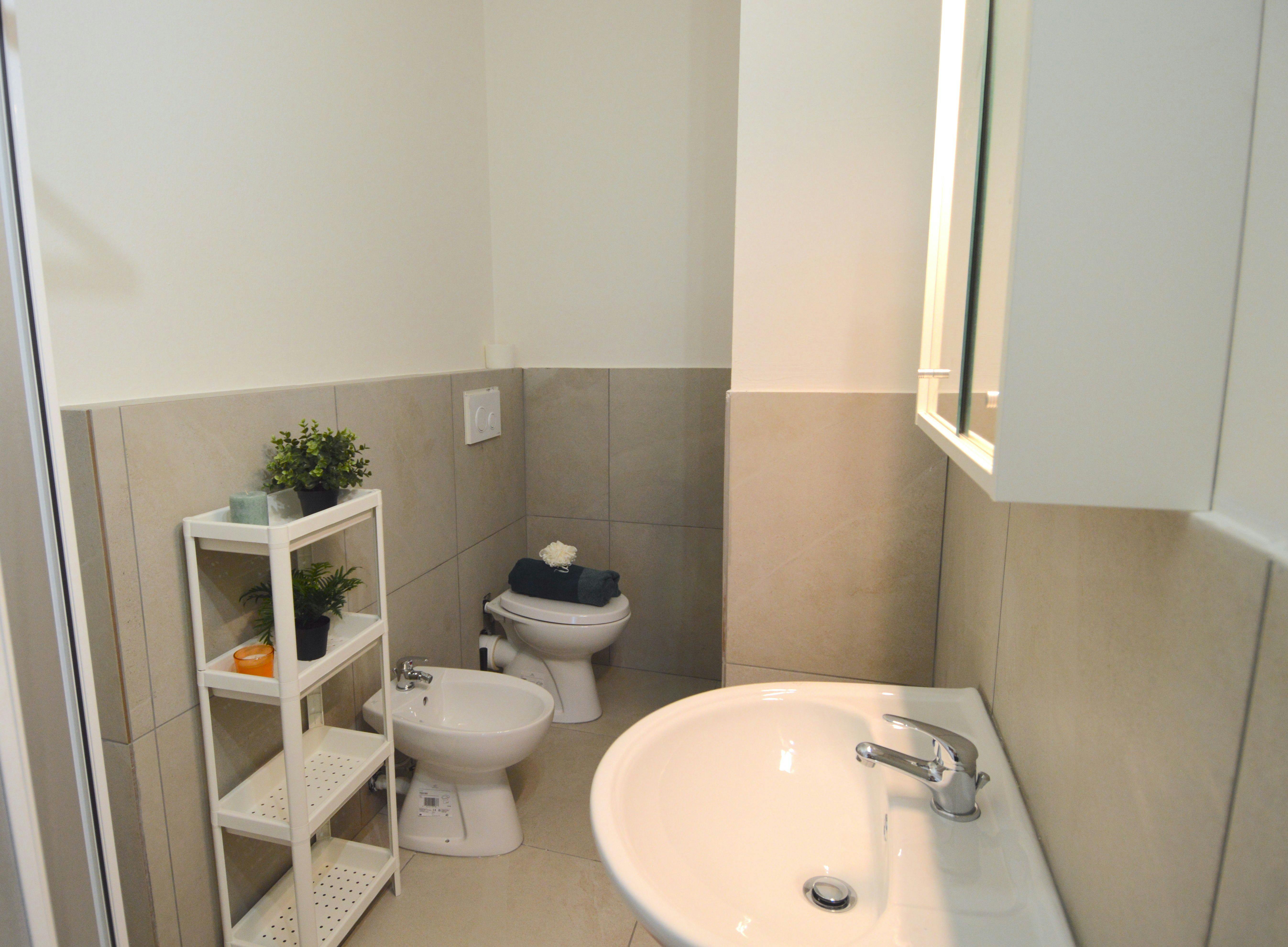 Single room Modena, 1 bed, 11m² — photo 20