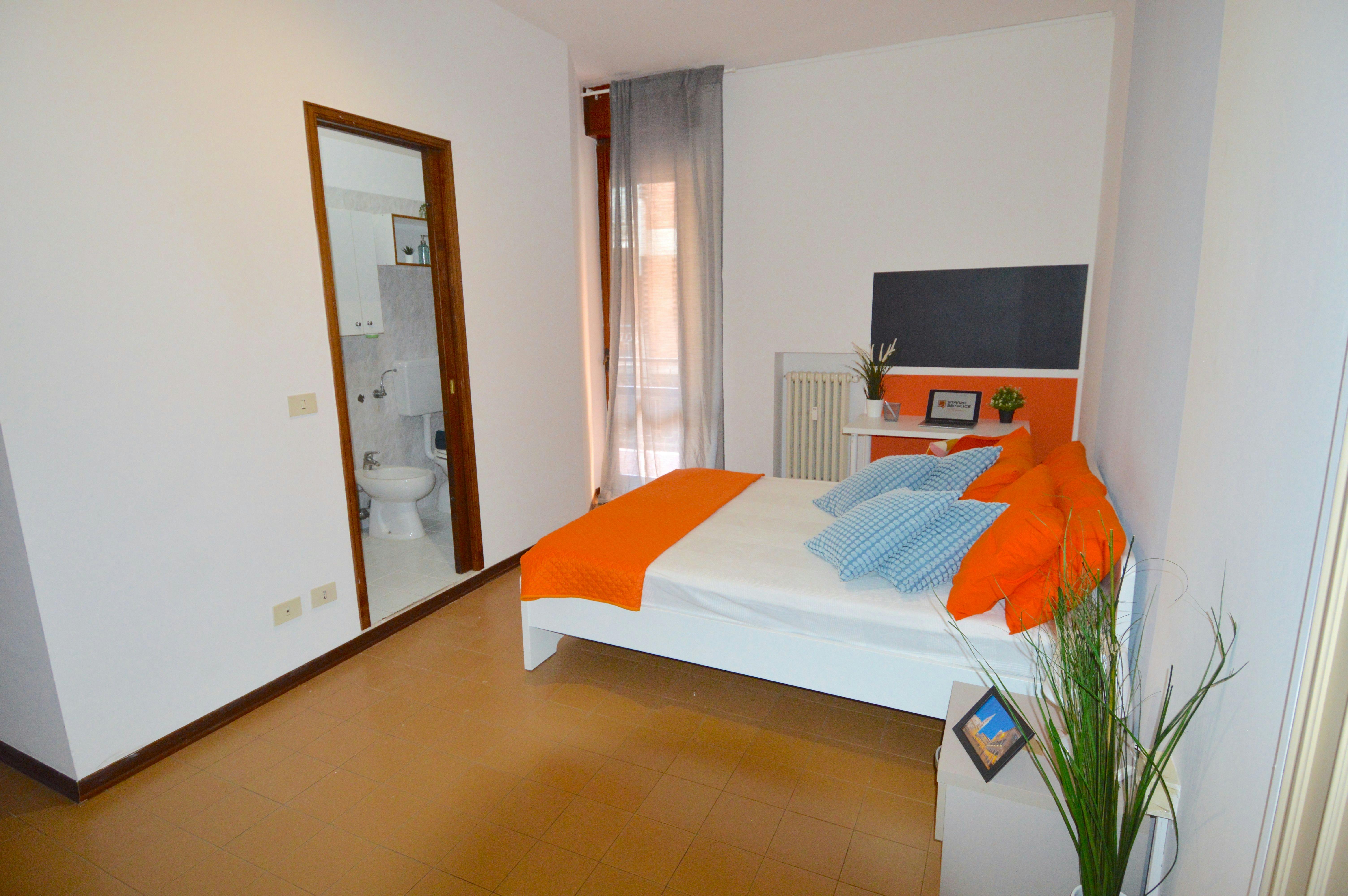 Single room Modena, 1 bed, 17m² — photo 15