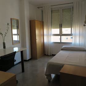 WG-Zimmer for rent for 310 € per month in Palma, Carrer Jaume Balmes