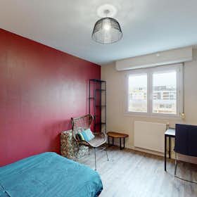 单间公寓 for rent for €590 per month in Rennes, Square René Coty