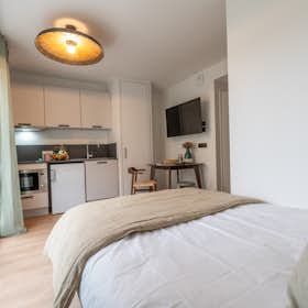  Wohnheim for rent for 630 € per month in Reims, Rue des Docks Remois
