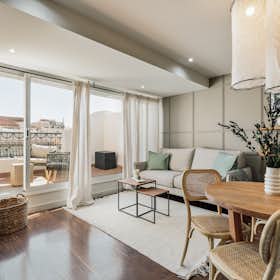 Apartment for rent for €4,256 per month in Barcelona, Avinguda Diagonal