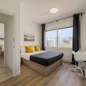 Shared room for rent for €720 per month in Barcelona, Carrer del Rosselló