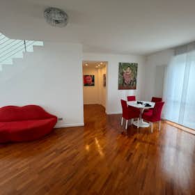 Habitación privada for rent for 530 € per month in Milan, Via Bruno Cassinari
