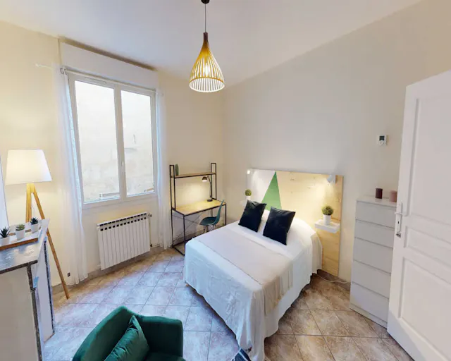 Private room in Rue Lafontaine, Bordeaux (1502857) room image 1
