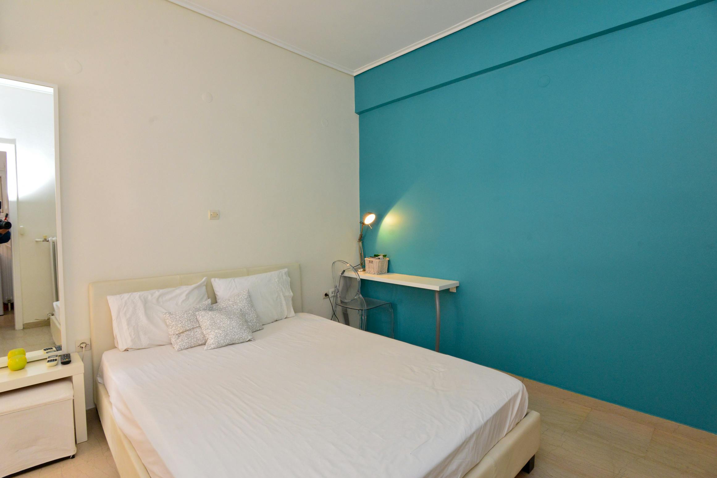 Timotheou, Athens preview