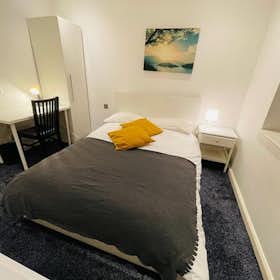 WG-Zimmer for rent for 1.451 £ per month in London, South Quay Square