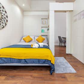 Privé kamer te huur voor £ 975 per maand in London, South Quay Square