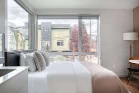 Monolocale in affitto a $2,745 al mese a Seattle, E Marion St