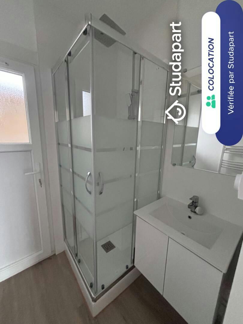 Private room for rent on Rue du Petit Bel-Air, Nantes - Vue 5