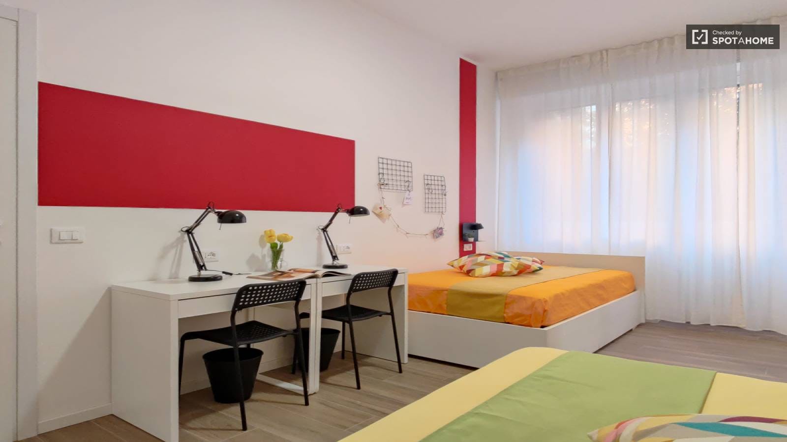 Shared room for rent for €390 per month in Milan, Viale Monza