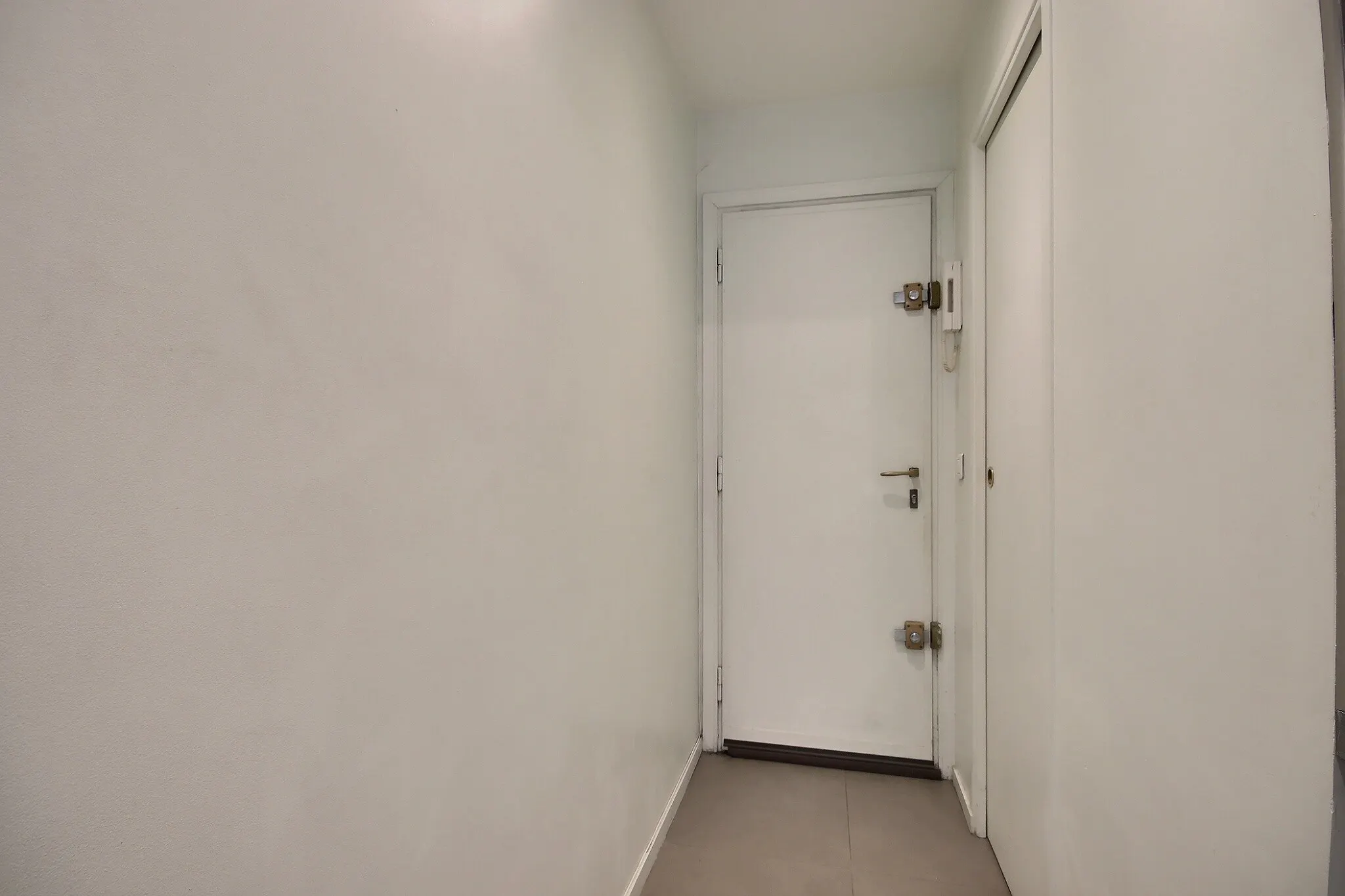 Apartment in Avenue Raymond Poincaré, Paris (1503120) ROOM 2