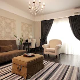 Apartamento for rent for € 1.200 per month in Madrid, Calle de Toledo