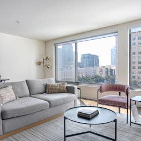 Appartement te huur voor $4,821 per maand in Los Angeles, S Flower St