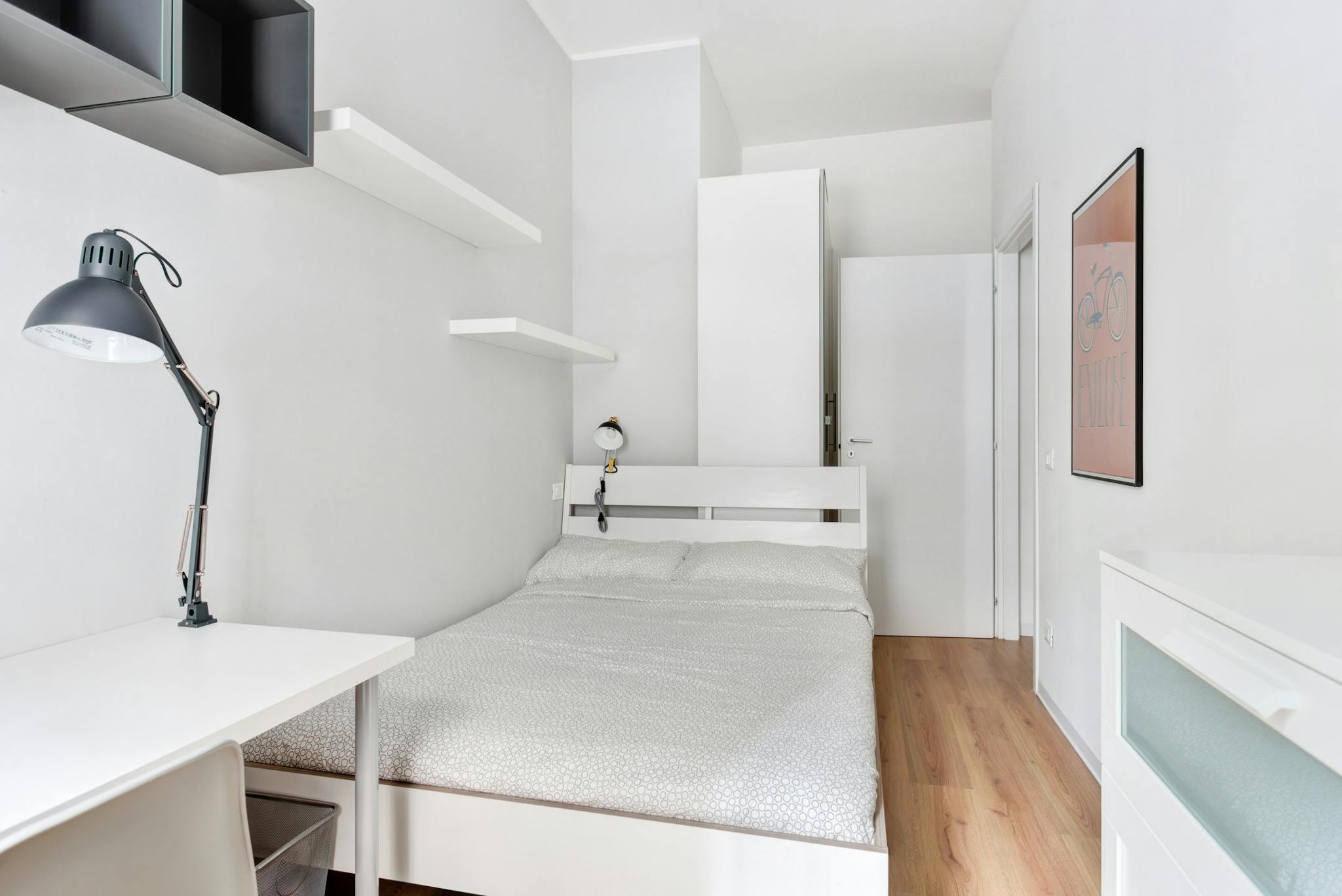 Via Stromboli, Milan preview