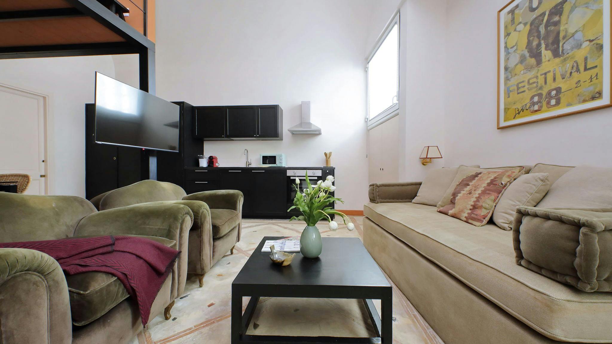 preview gallery tile