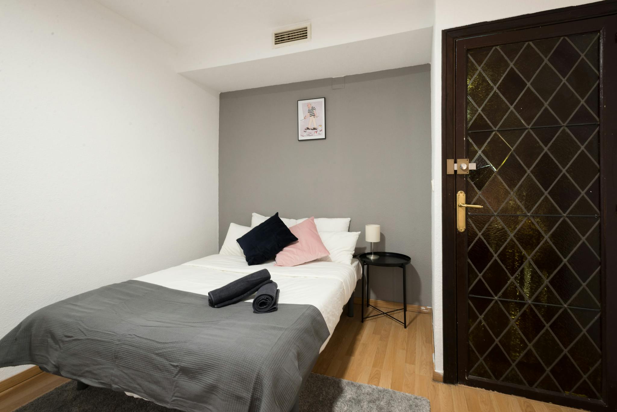 Calle de Cedaceros, Madrid preview