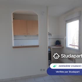 Wohnung for rent for 540 € per month in Béziers, Rue de Bastit