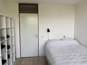 Квартира за оренду для 2 700 EUR на місяць у Diemen, Rode Kruislaan