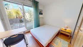 公寓 正在以 €1,000 的月租出租，其位于 Clermont-Ferrand, Rue des Liondards