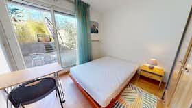 Apartament de închiriat pentru 1.000 EUR pe lună în Clermont-Ferrand, Rue des Liondards