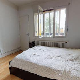 Отдельная комната сдается в аренду за 413 € в месяц в Toulouse, Avenue de Lardenne