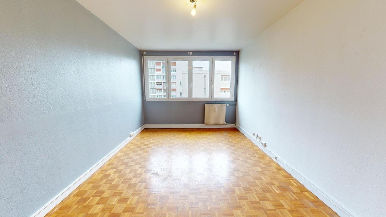 Apartment for rent on Rue Robespierre, Saint-Étienne – pohled 4