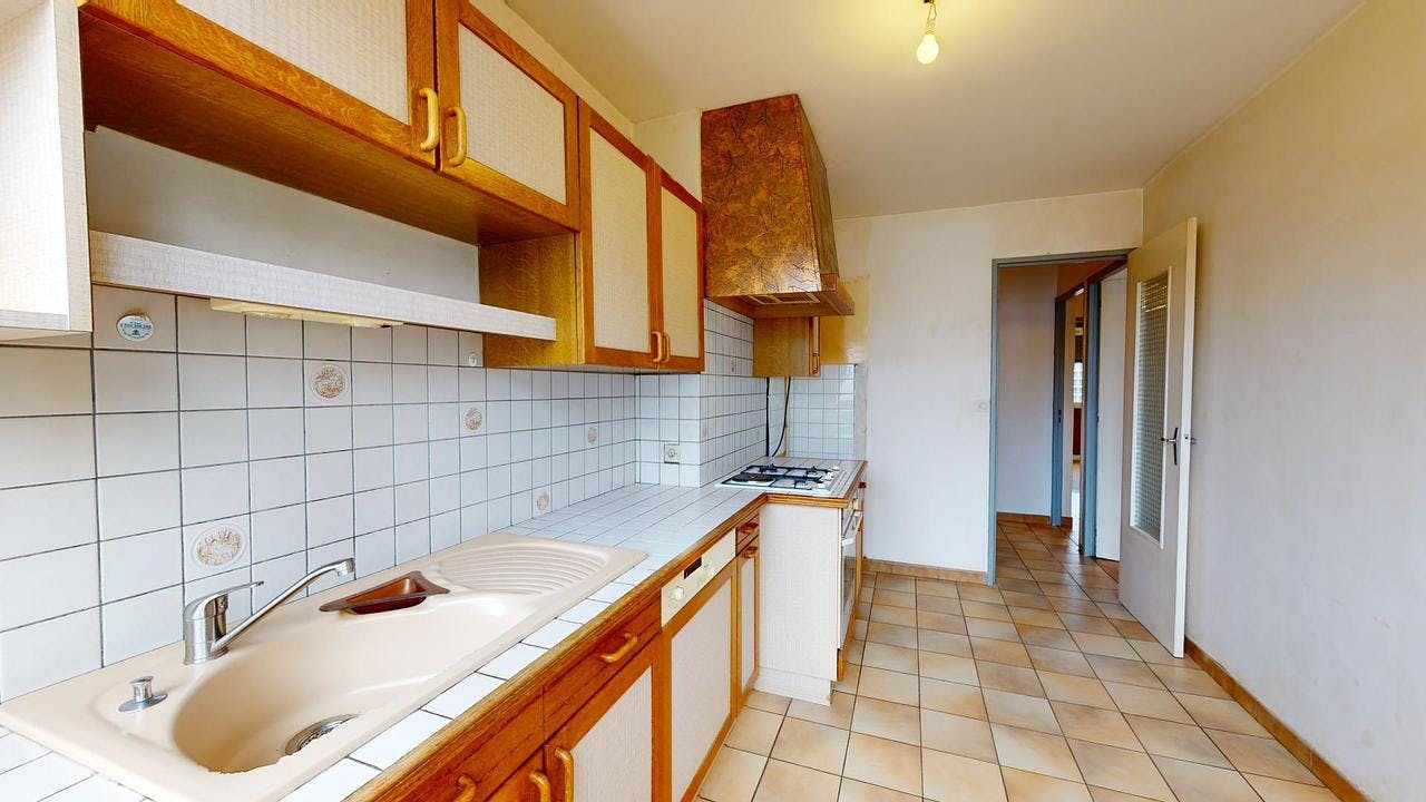 Apartment for rent on Rue Robespierre, Saint-Étienne – pohled 3