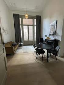 Appartement à louer pour 1 385 €/mois à 's-Hertogenbosch, Clarastraat