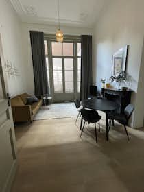 Apartament de închiriat pentru 1.385 EUR pe lună în 's-Hertogenbosch, Clarastraat