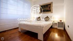 Appartement à louer pour 1 550 €/mois à Udine, Via Gradisca