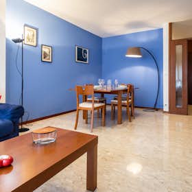Apartment for rent for €1,500 per month in Udine, Via Ermes di Colloredo