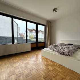 Private room for rent for €755 per month in Frankfurt am Main, Tucholskystraße