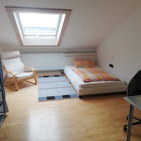 Privé kamer te huur voor € 520 per maand in Wimsheim, Uhlandstraße