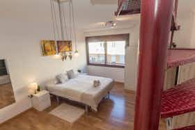 Private room for rent for €690 per month in Málaga, Calle Eslava