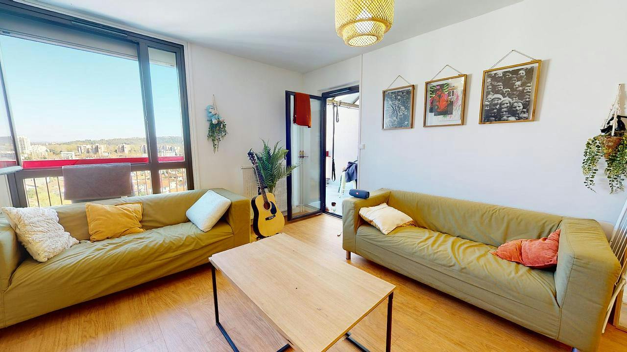 Private room for rent on Rue de l'Ukraine, Toulouse - Plus