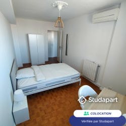 Private room for rent on Rue de Crimée, Marseille - Vue 5