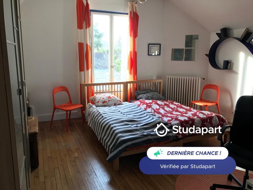 Private room for rent on Allée du Butard, Vaucresson - View 3
