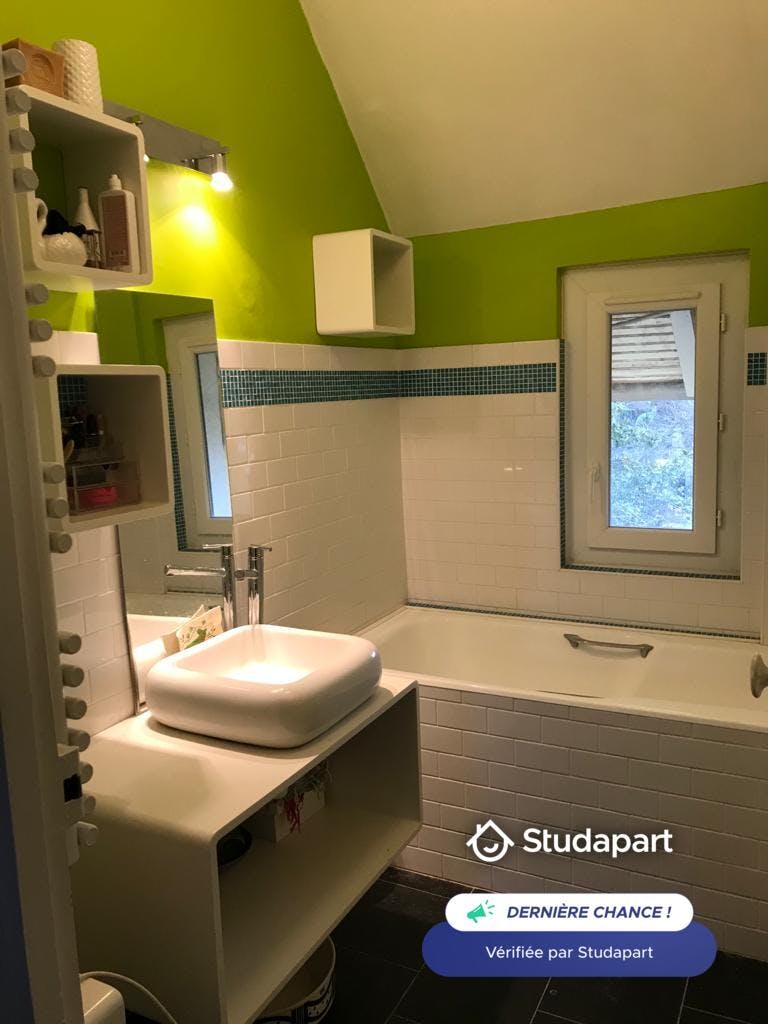 Private room for rent on Allée du Butard, Vaucresson - View 4