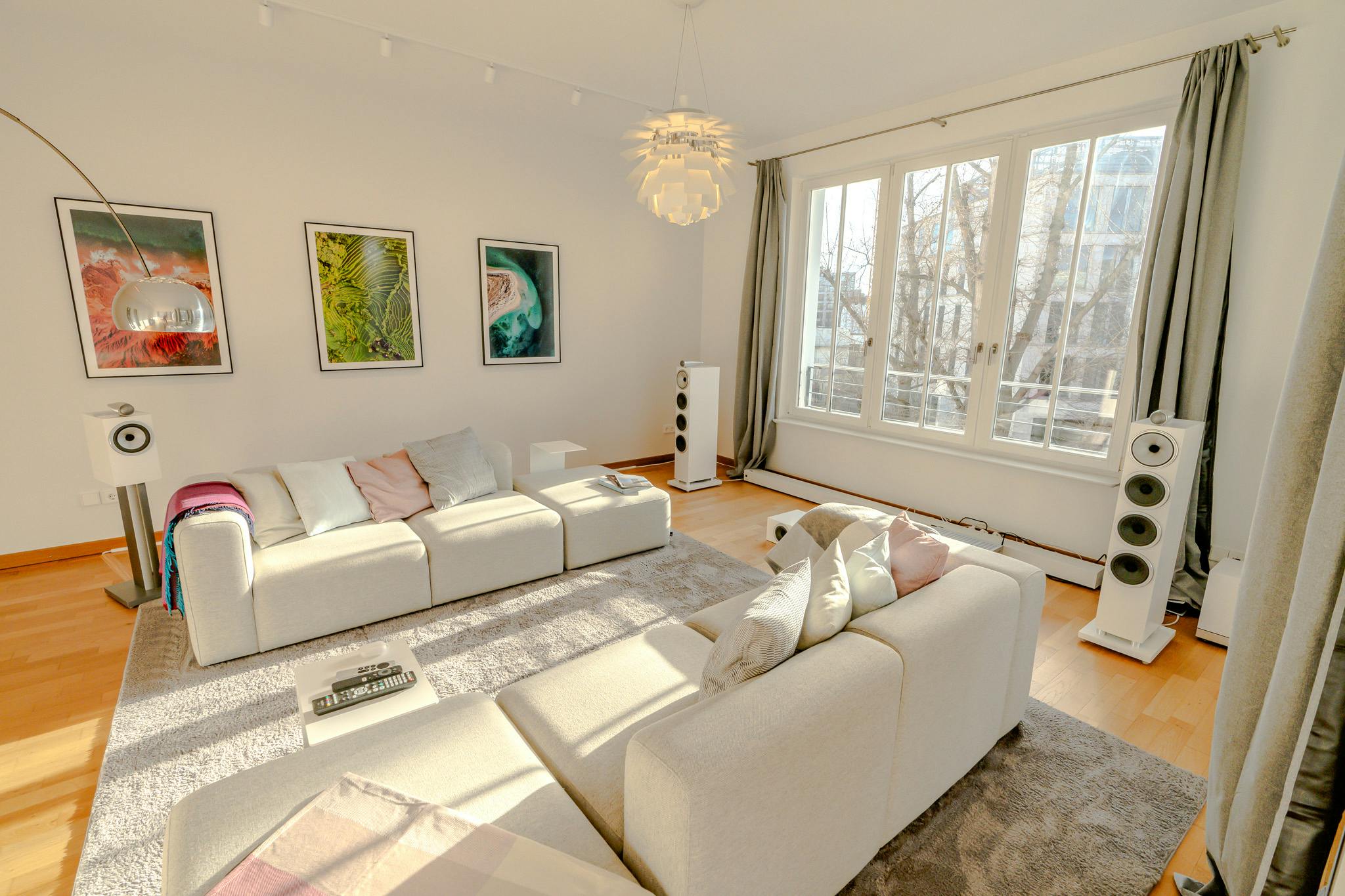 preview gallery tile