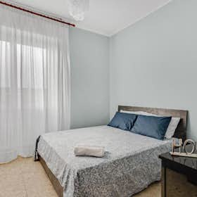 Appartamento for rent for 2.200 € per month in Milan, Via delle Forze Armate
