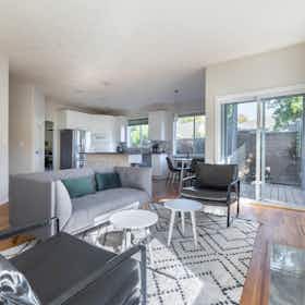 Apartamento para alugar por $4,285 por mês em Beaverton, NW Lydia Pl