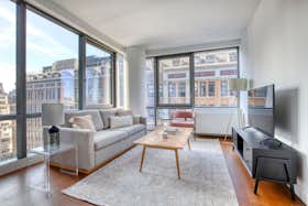 公寓 正在以 $5,218 的月租出租，其位于 New York City, W 31st St