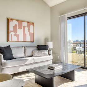 Appartement te huur voor $3,448 per maand in North Hollywood, Bakman Ave