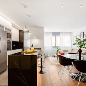 Apartment for rent for €4,500 per month in Madrid, Calle de Núñez de Balboa