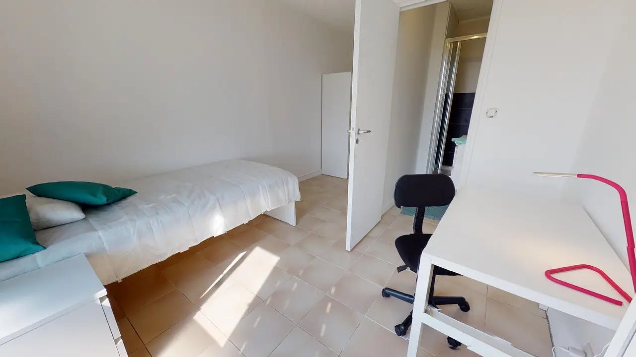Rue Philippe Fabia, Lyon preview